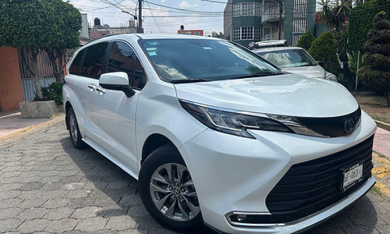 Toyota Sienna 3.5 Xl...