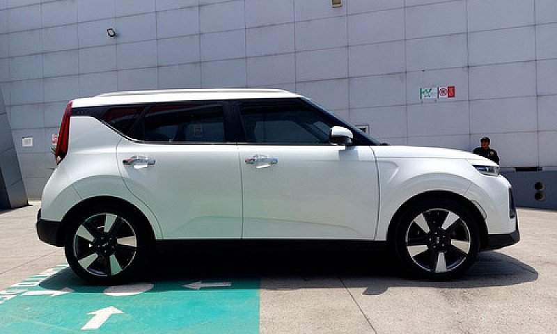 Kia Soul 2020 2.0 Ex...