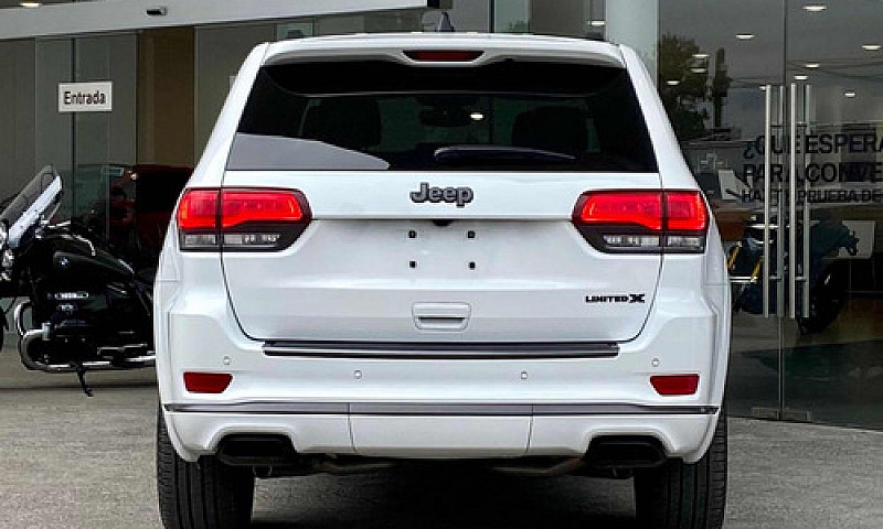 Jeep Grand Cherokee ...