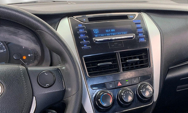 Toyota Yaris 2020...
