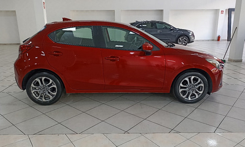 Mazda  Mazda 2  2019...