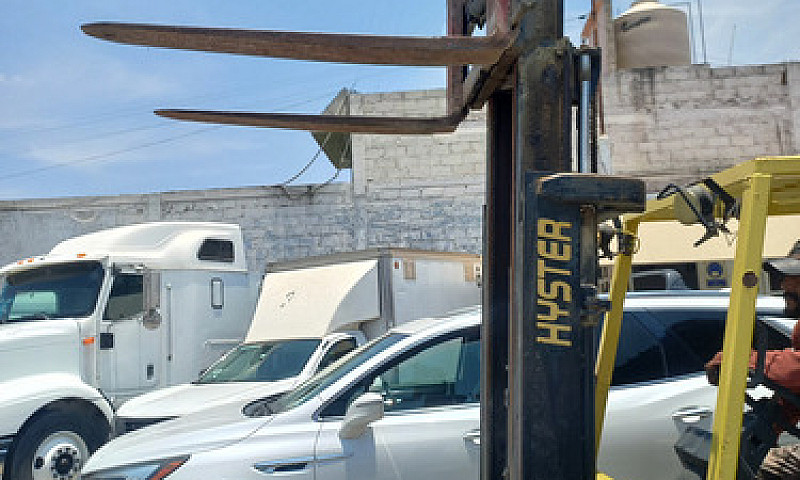 Montacargas Hyster...