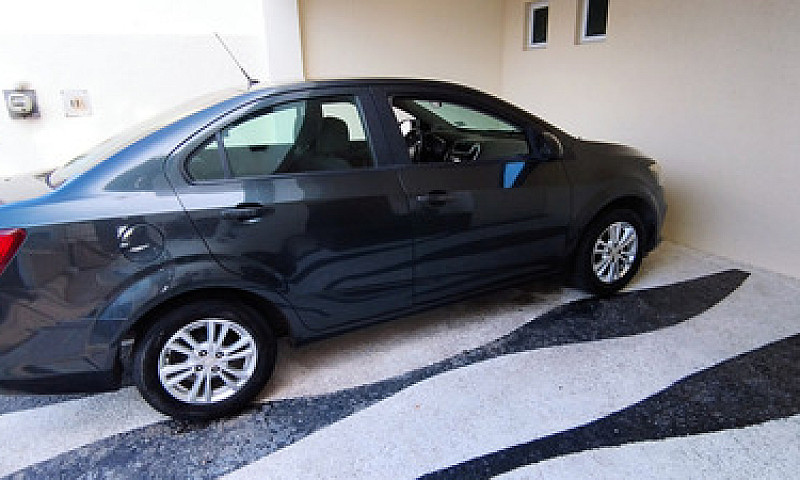 Chevrolet Sonic 1.6 ...