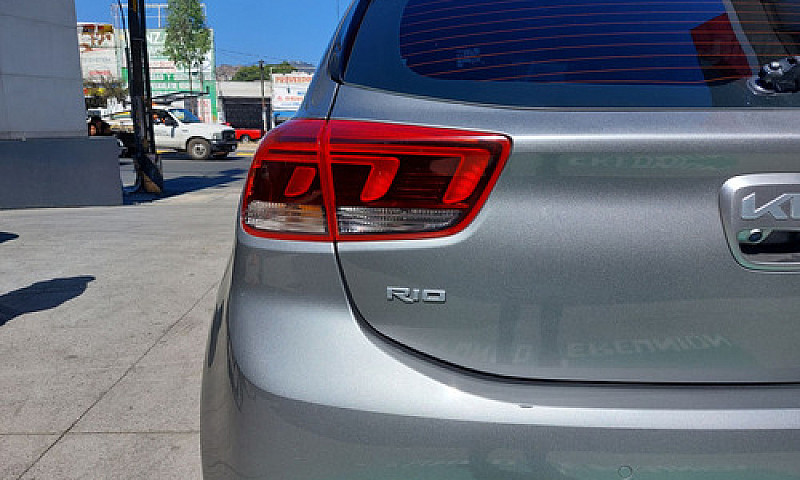 Kia Rio 2022...