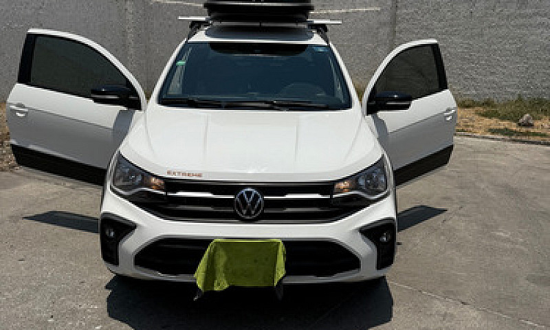 Volkswagen Saveiro 1...