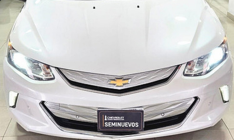 Chevrolet Volt 2017...