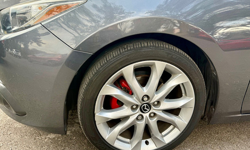 Mazda 3 S Automático...