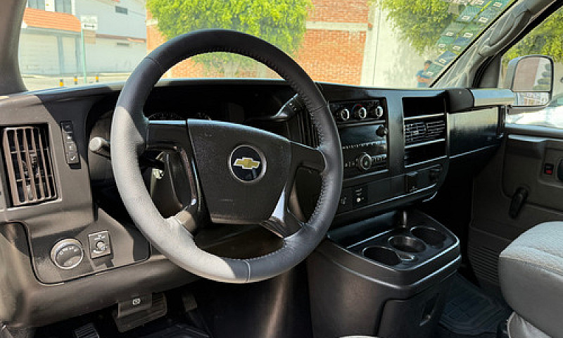 Chevrolet Express Va...