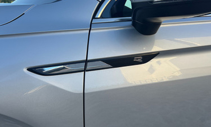 Volkswagen Tiguan 1....
