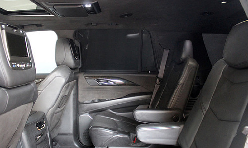 Cadillac Escalade 20...