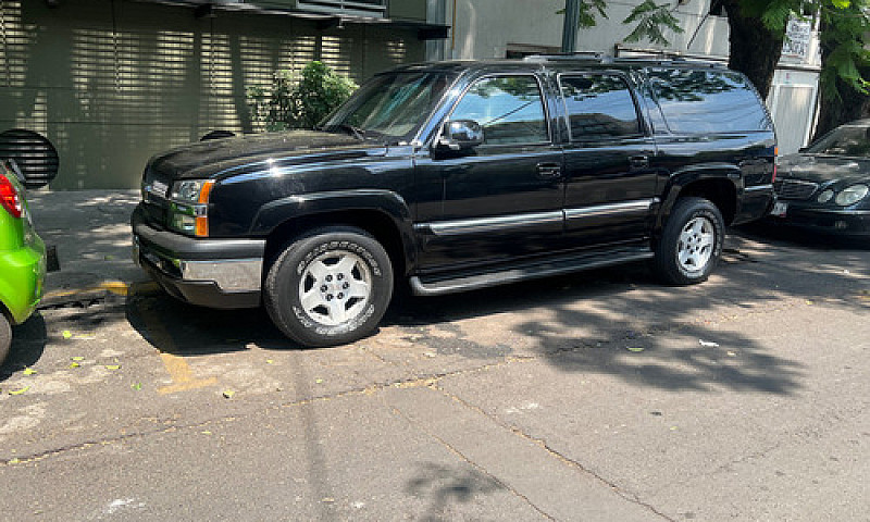Chevrolet Suburban A...