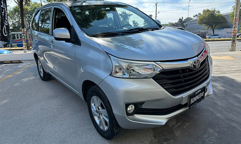 Toyota Avanza 2018 5...