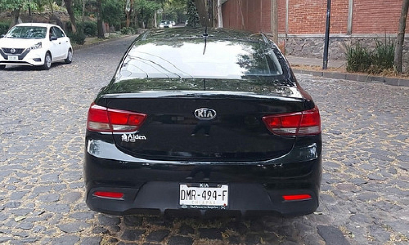 Kia Rio 2020!! Unico...