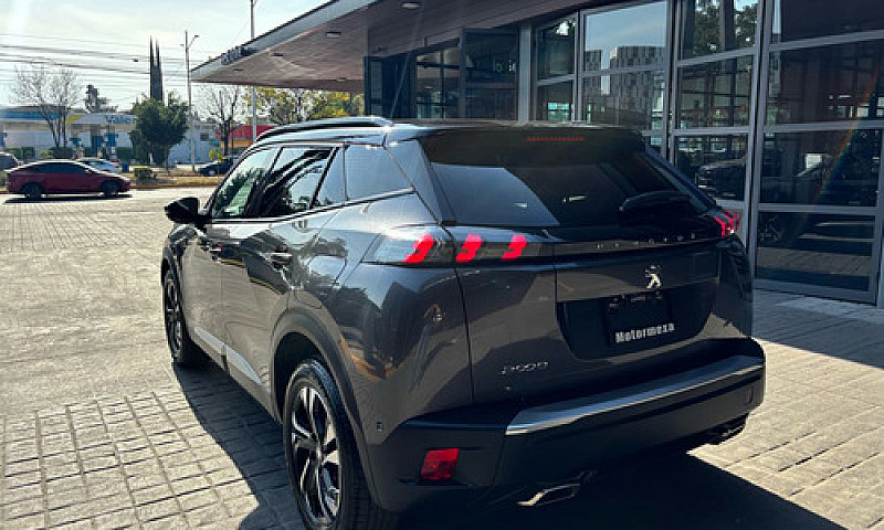 Peugeot 2008 2024...
