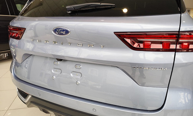 Ford Territory Titan...