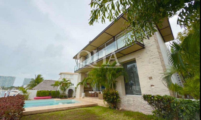 Casa En Venta En Los...