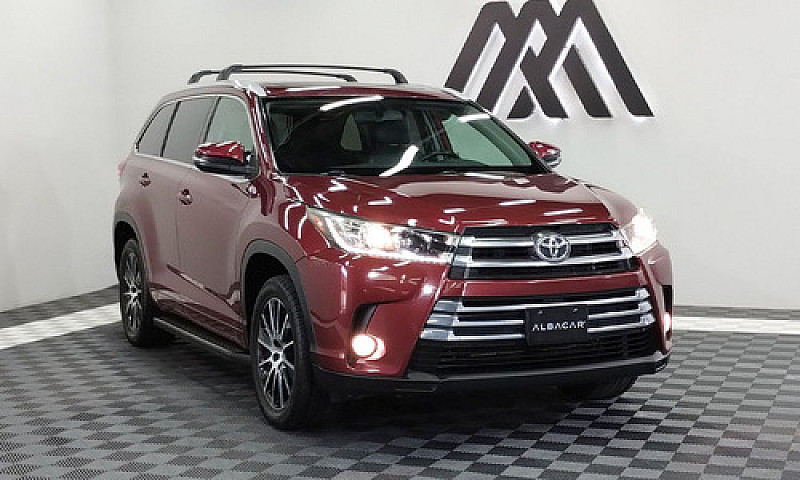 Toyota Highlander 3....