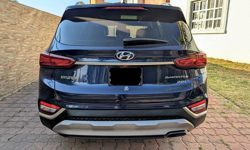 Hyundai Santa Fe 2.0...