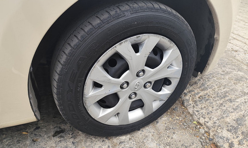 Hyundai Grand I10 1....