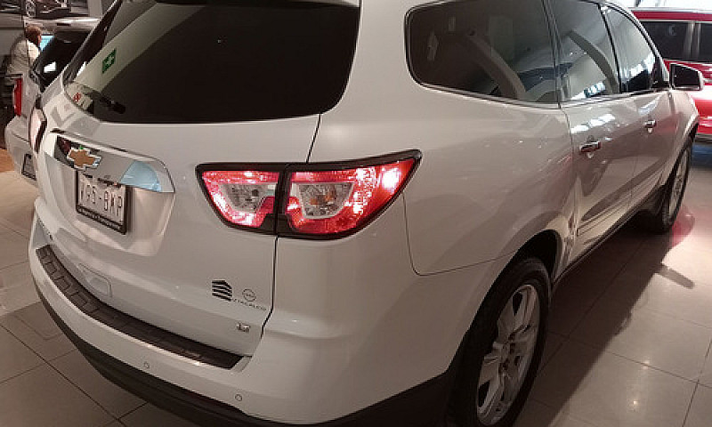 Chevrolet Traverse 2...