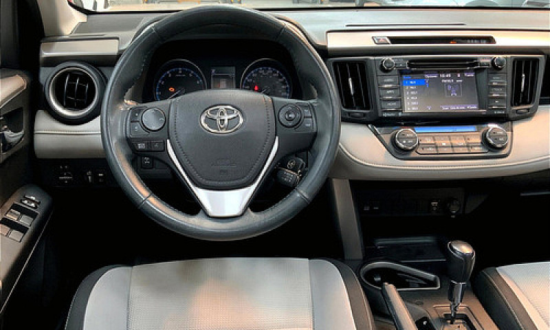 Toyota Rav4 2017...