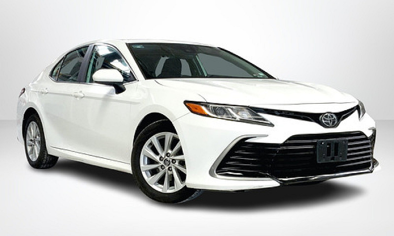 Toyota Camry 2021...