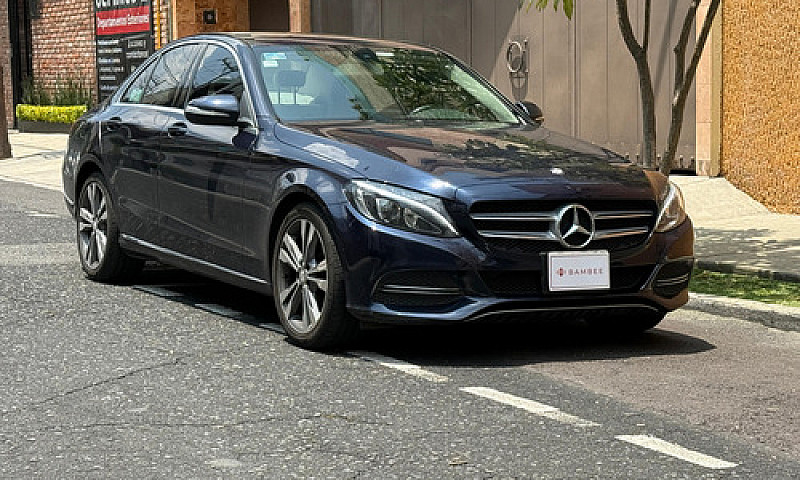 Mercedes-Benz Clase ...