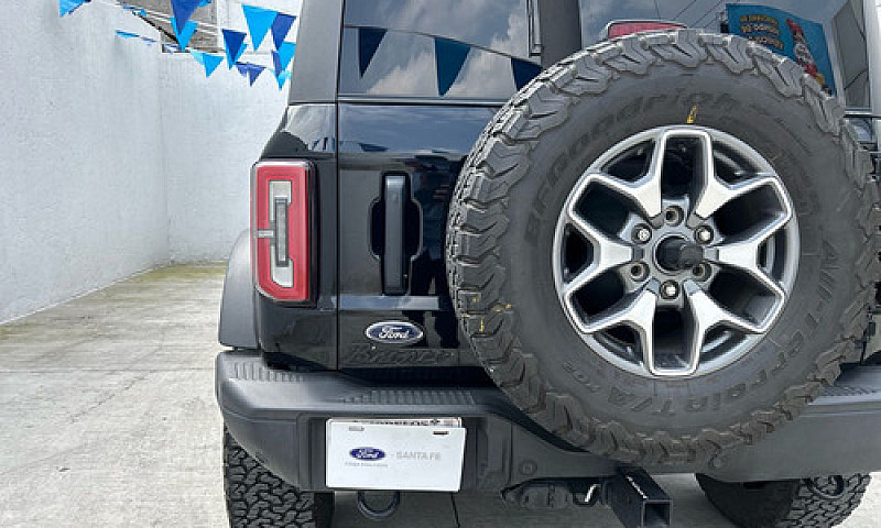 Ford Bronco Suv 2021...