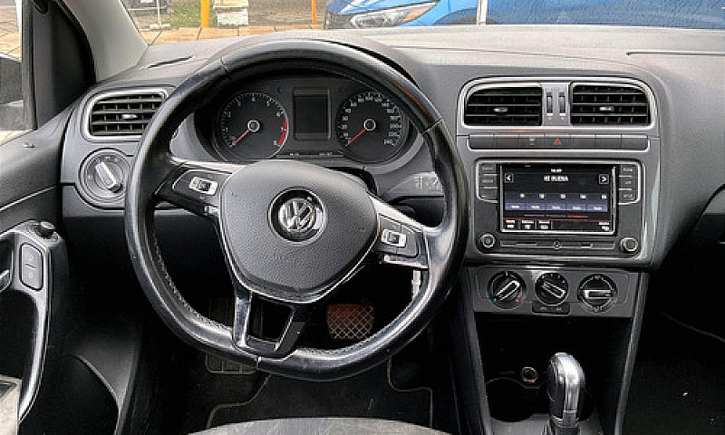 Volkswagen Polo  202...