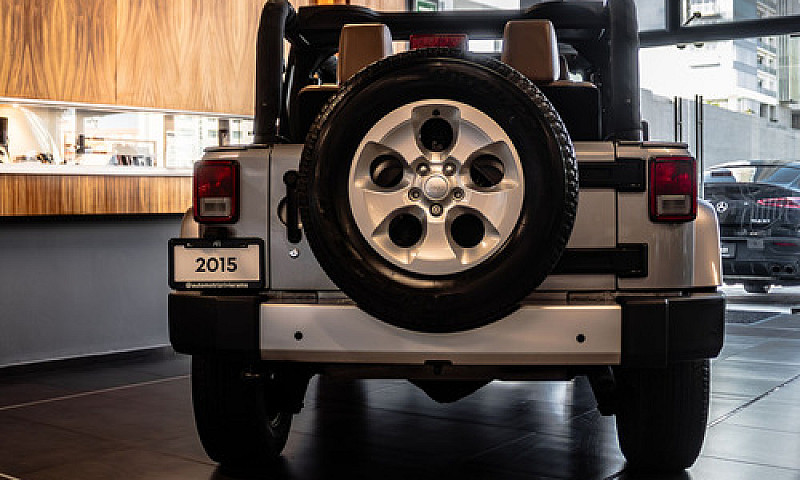 Jeep Wrangler 2015...