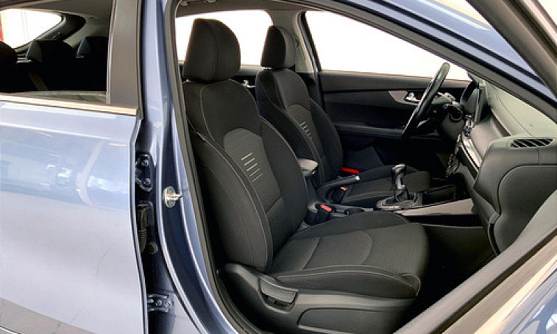 Kia Forte 2020...