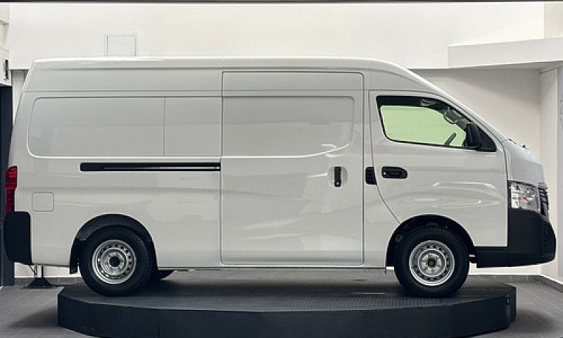 Nissan Urvan 2024...