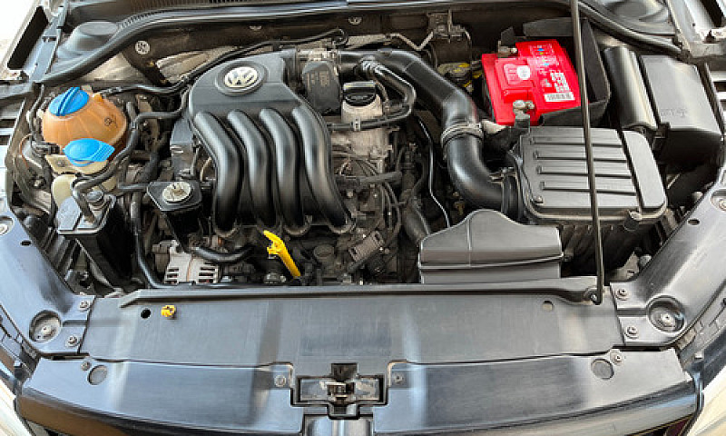 Volkswagen Jetta 2.5...
