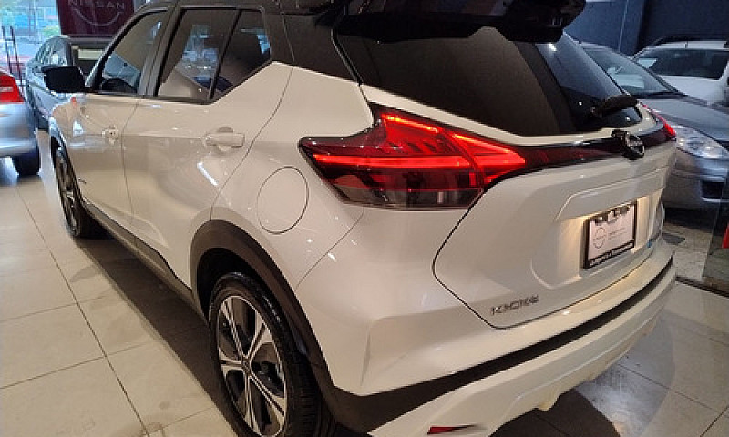 Nissan Kicks 2024...