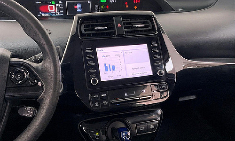Toyota Prius 2020...