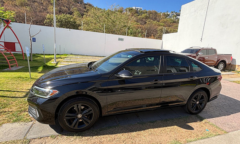 Volkswagen Jetta 1.4...