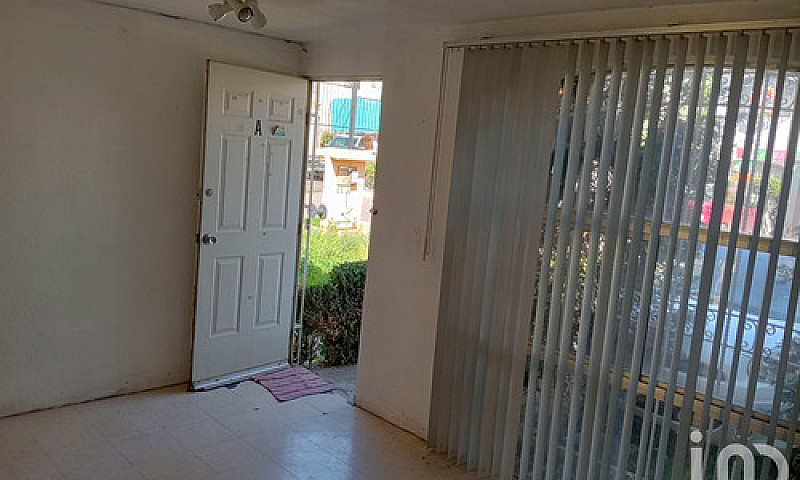 Venta Casa 2 Ambient...