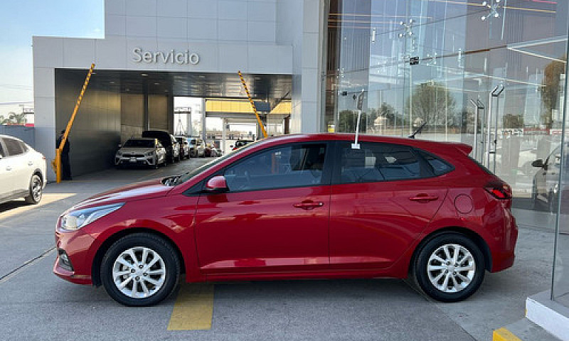 Hyundai Accent 2020...