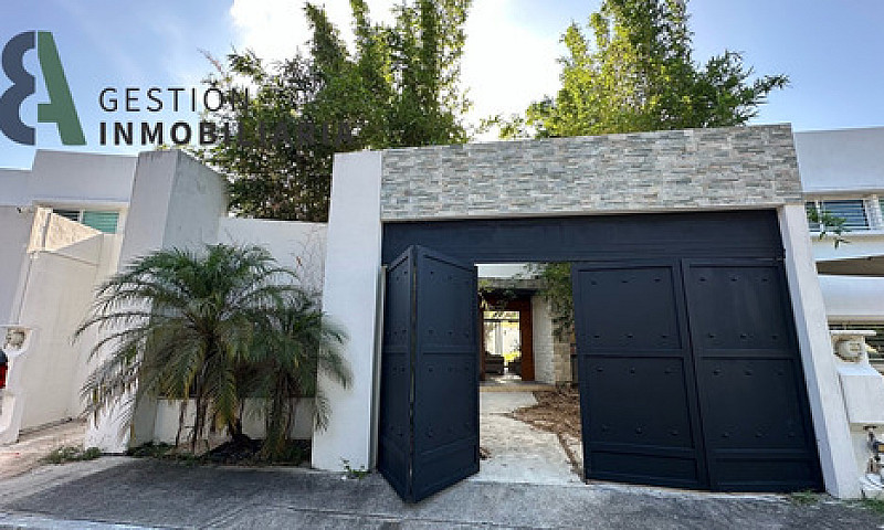 Casa En Venta En Cer...