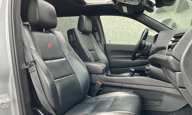Dodge Durango 5.7 V8...