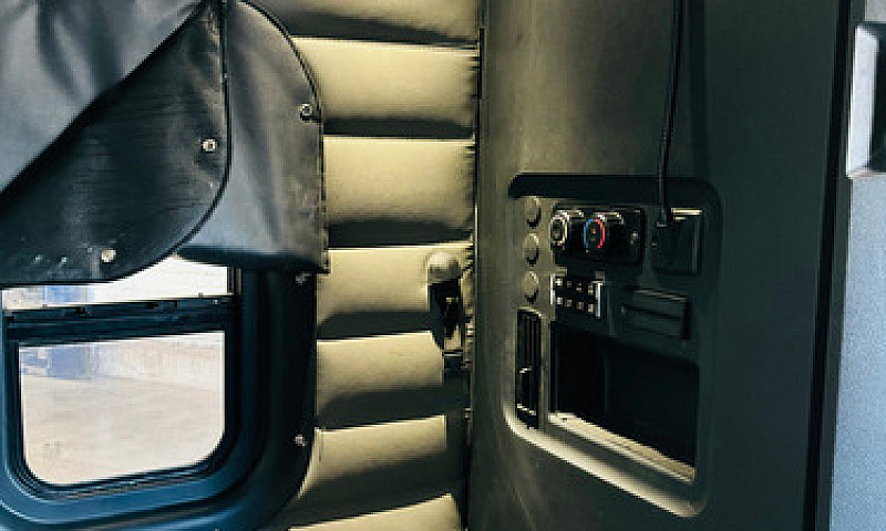 Freightliner Cascadi...