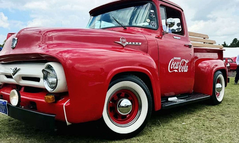 Ford F100 1956...