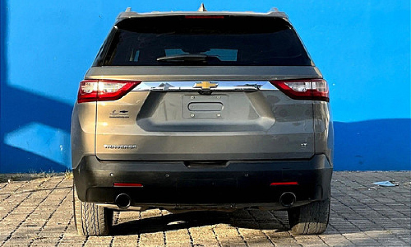 Chevrolet Traverse 2...