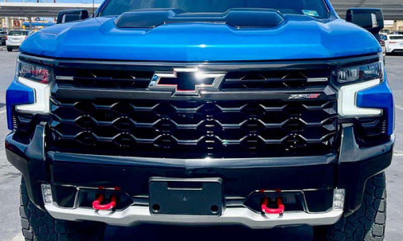 Chevrolet Cheyenne 6...