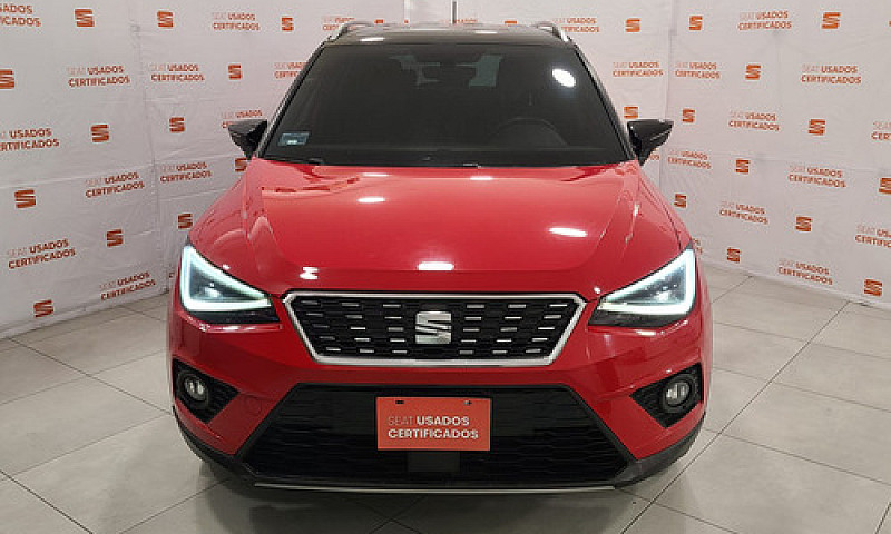 Seat Arona 2021...
