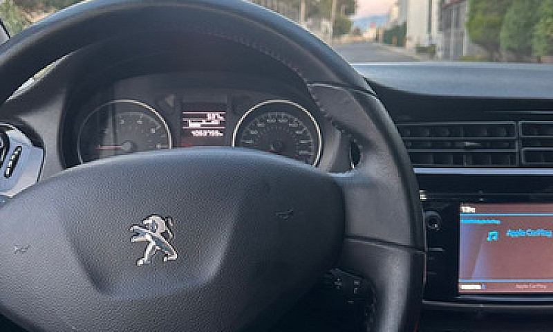 Peugeot 301 1.6 Allu...