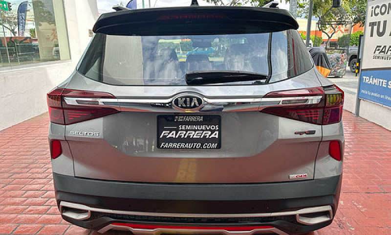 Kia Seltos 2021...