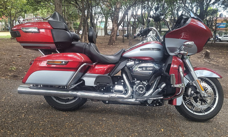 Road Glide Ultra Nac...