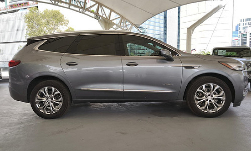 Buick Enclave 2021...