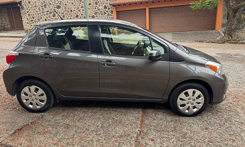 Toyota Yaris 1.5 Hb ...